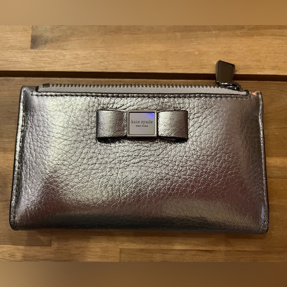Kate Spade Silver Bow Small Wallet